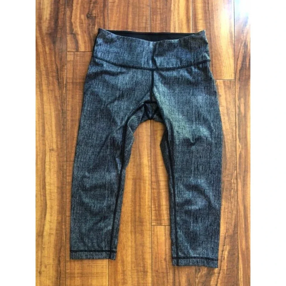 Lululemon Cropped Leggings